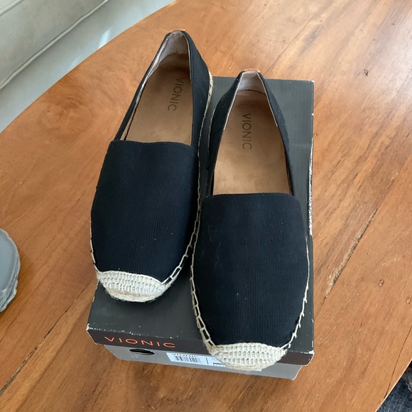 Vionic Coast Valeri Espadrille - Picture 4 of 8